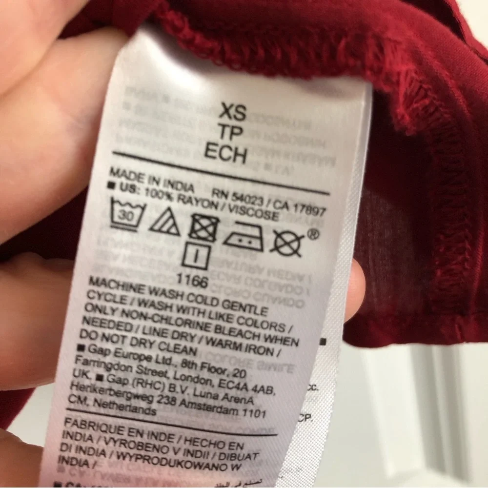 Old Navy One Shoulder Blouse - Picture 7 of 7